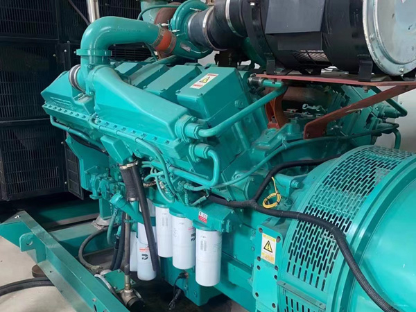 奉贤更换100kW柴油发电机组机油时，需要注意哪些事项？