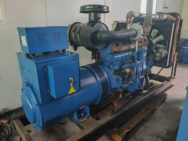 奉贤100kW柴油发电机组使用多级机油有哪些优缺点？